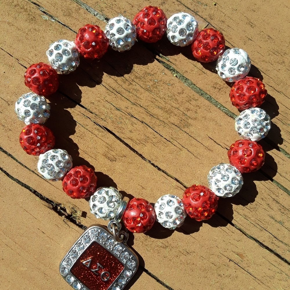 Delta Sigma Theta Beaded braclet